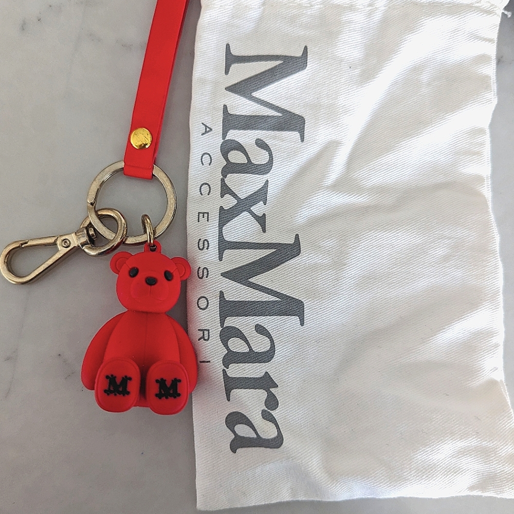 MaxMara keychain teddy